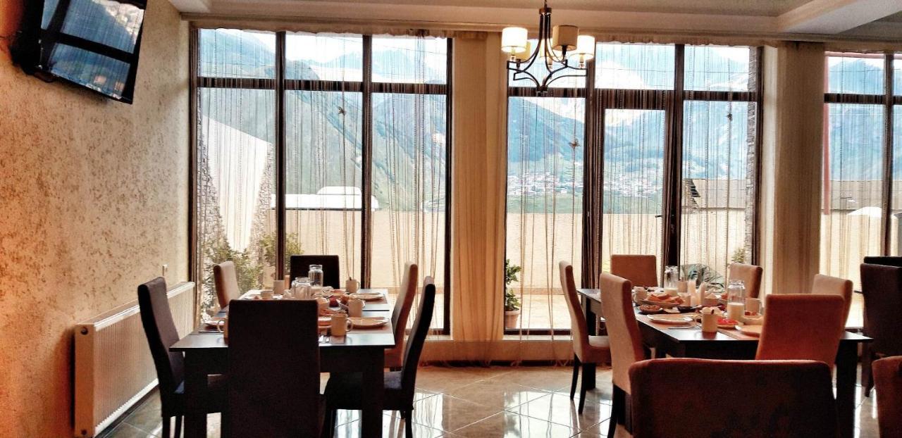 Hotel Iveria 카즈베기 외부 사진
